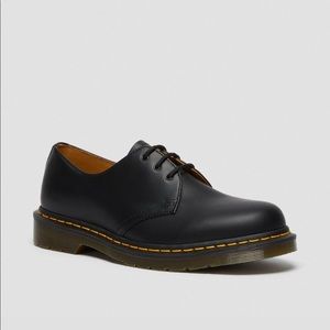 NWOT Dr Martens 1461 smooth leather Oxford shoes in black size 7